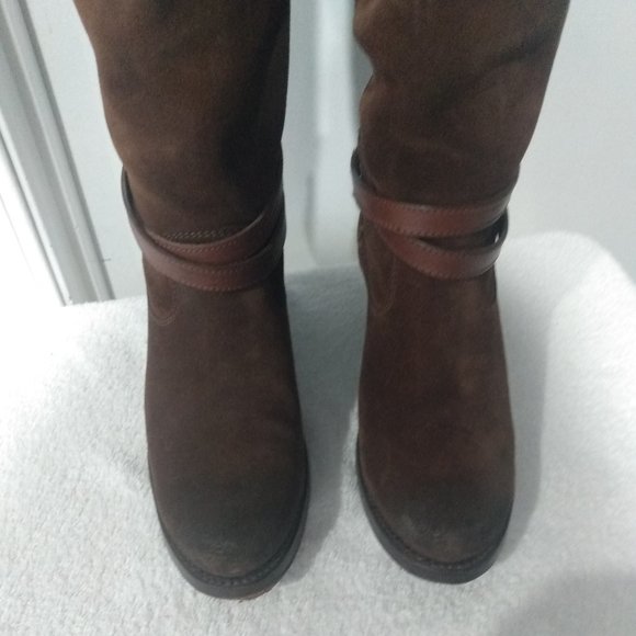 FRYE Boots - Picture 3 of 16